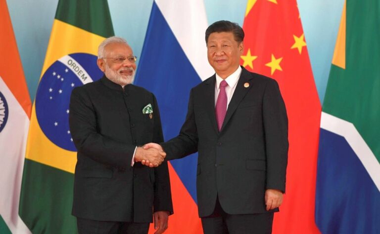 260701 China - Krieg um einen Haufen Steine und Felsen? - Indien - Indien