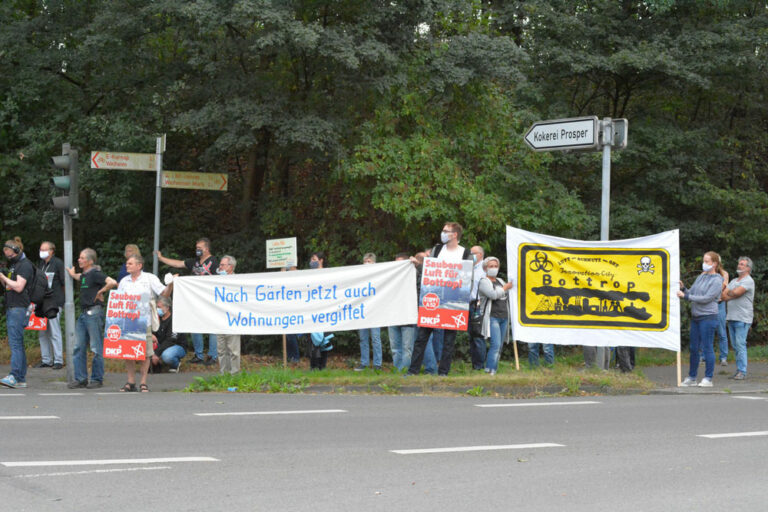 bottrop koks - Mahnwache gegen Umweltvergiftung durch die Kokerei - DKP - DKP