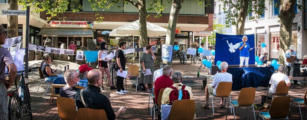 gießen1 - DKP-Aktionstage zum 75. Jahrestag der Atombombenabwürfe - Atomwaffen, DKP, Proteste - Blog