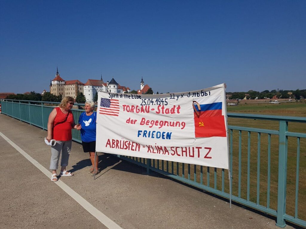 torgau1 - DKP-Aktionstage zum 75. Jahrestag der Atombombenabwürfe - Atomwaffen, DKP, Proteste - Blog