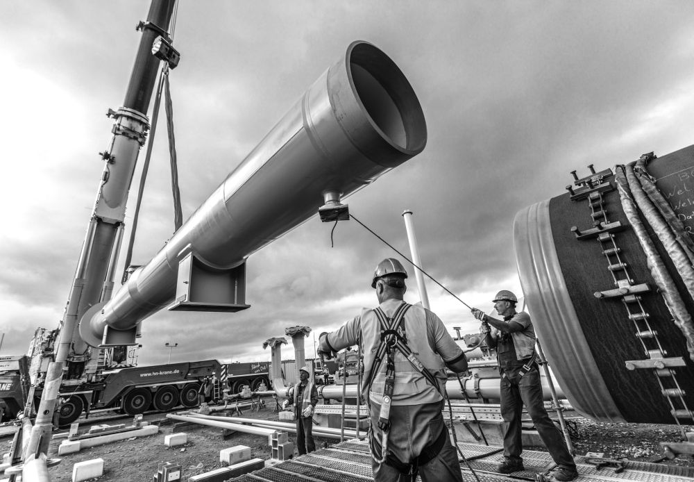 370101 Titel - Fracking-Lobby am Drücker - Rohstoffe / Energie, Russland, Sanktionen - Politik