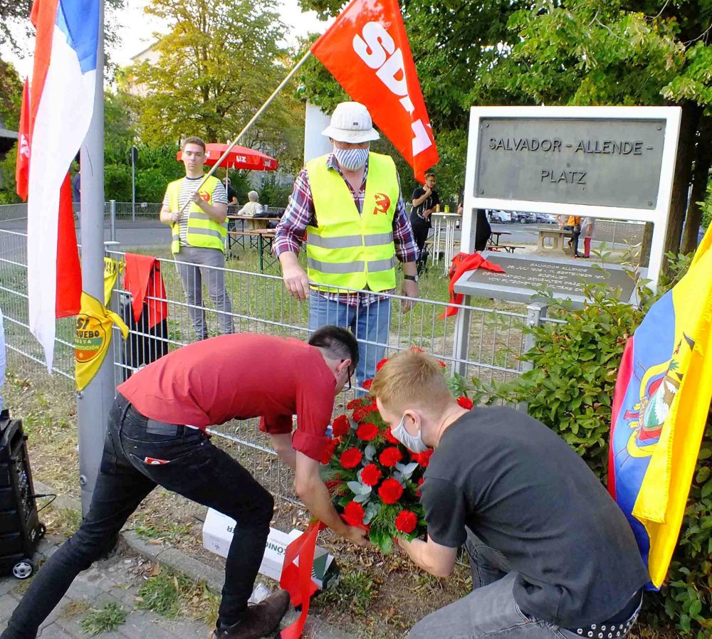 381501 allende - Gedenken an Allende - Chile, Gedenken, Putsch - Aktion