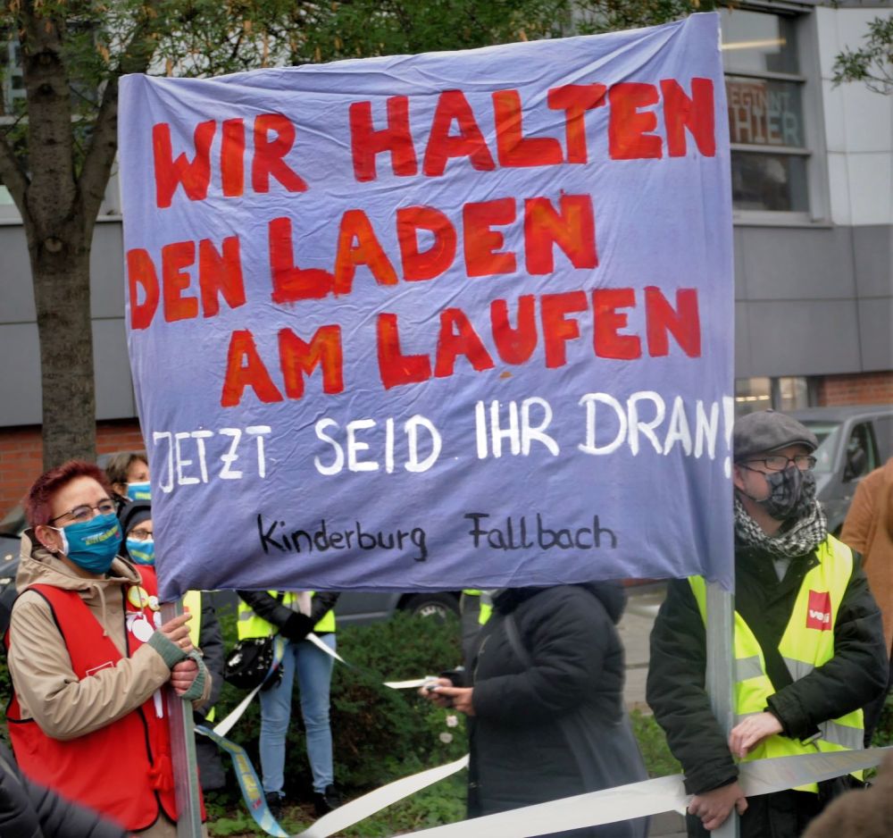 2020 10 16 Warnstreik OeD Hanau Foto Guelistan Dikmen - Streikbereit - Tarifrunde Öffentlicher Dienst - Im Bild