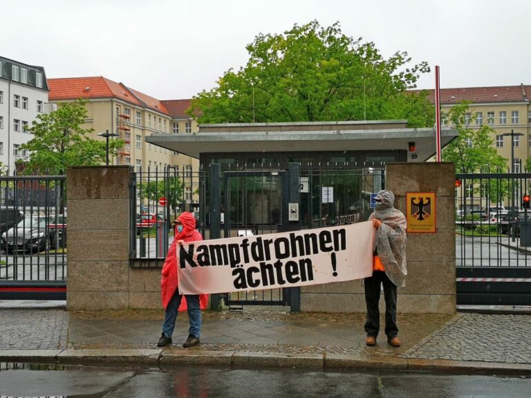 420401 drohnen - Töten auf Knopfdruck - Aufrüstung - Aufrüstung