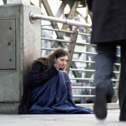 Ohne Obdach, ohne Hilfe