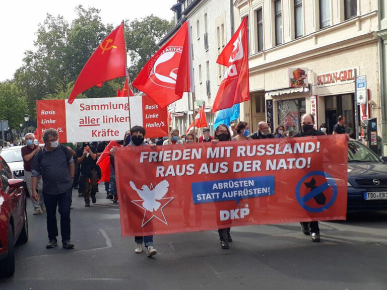 torgau - Friedenstauben nach Torgau - DKP - DKP