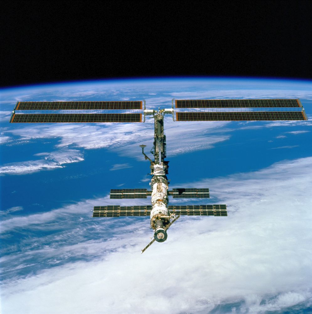 471202 STS 97 ISS - Jubiläum und Zukunftssorgen - Kosmos, Weltraum - Hintergrund