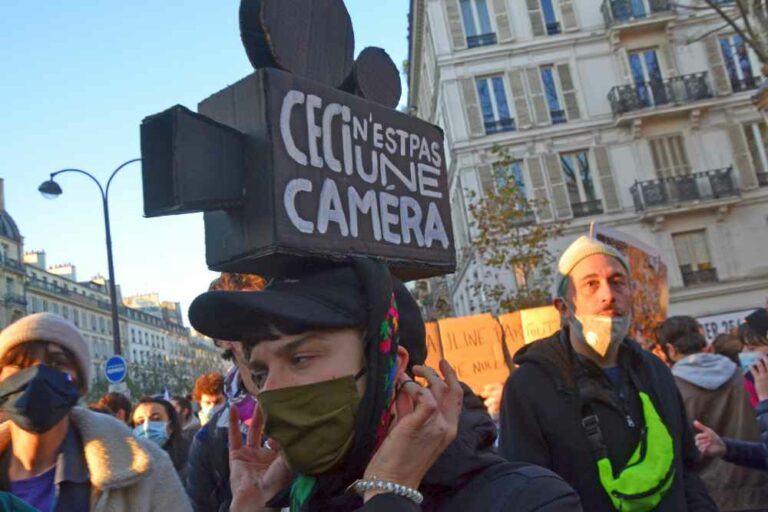 510601 Frankreich - „Macron, nicht mit uns“ - Sicherheit - Sicherheit