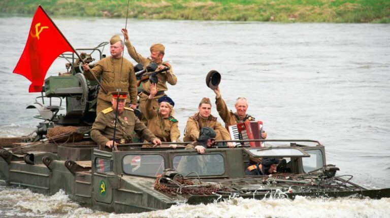 Torgau 1 - Der Frühling der Zuversicht - Antifaschismus - Antifaschismus