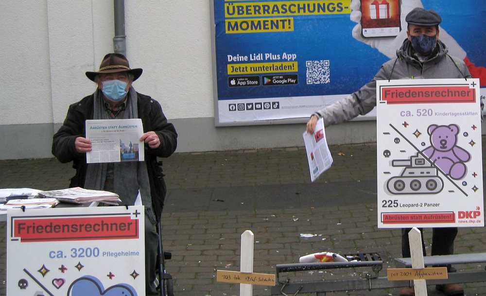 hanau - Kein Geld für Krieg - Abrüsten statt Aufrüsten, Aktionstag, Friedenskampf - Im Bild