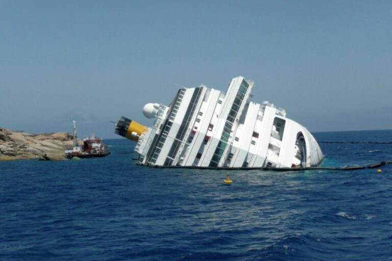 16 02 Traumschiff - Stahlboot im Funbad - Fernsehen - Vermischtes