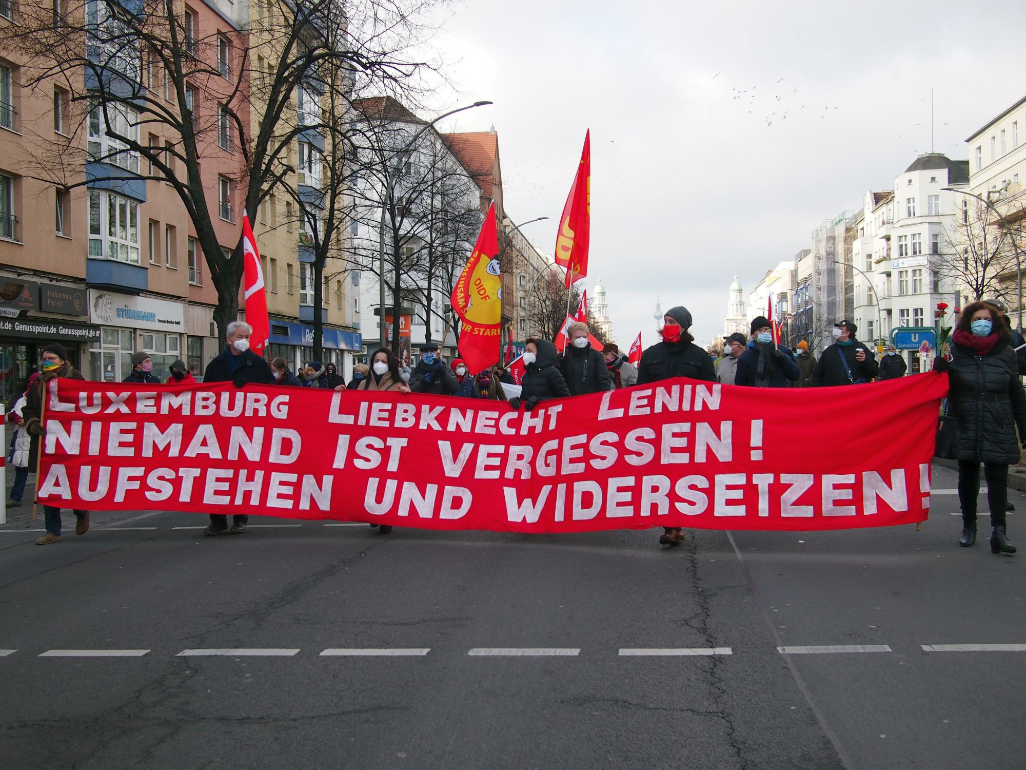 P1012396 - Rosa & Karl 2021 - Demonstration, Geschichte der Arbeiterbewegung - Im Bild