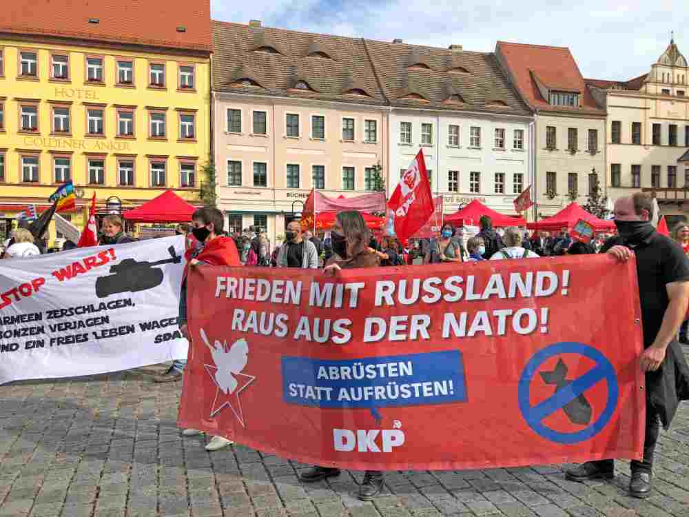 051301 Frieden - Für Frieden mit Russland und China! - UZ vom 5. Februar 2021 - UZ vom 5. Februar 2021