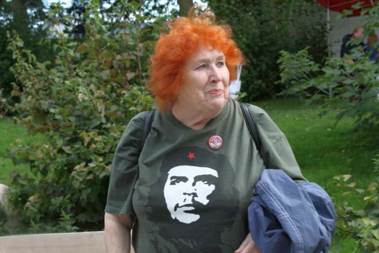 091201 Irmgard Bobrzik Shari Deymann - Die Welt verändern, verdammt noch mal - Kommunalpolitik - Kommunalpolitik
