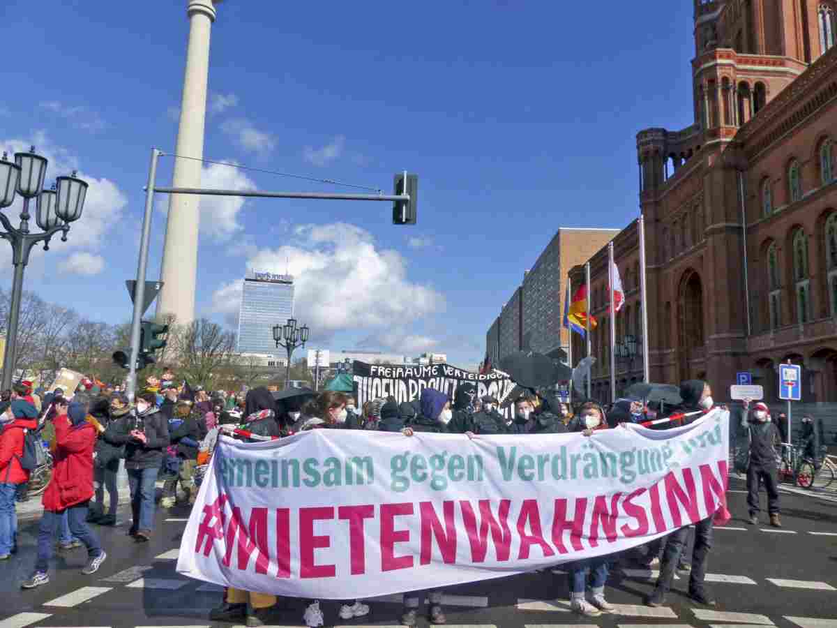 130402 berlin - Housing Action Day 2021 - Mieten/Wohnen, Mietenwahnsinn, Proteste - Politik