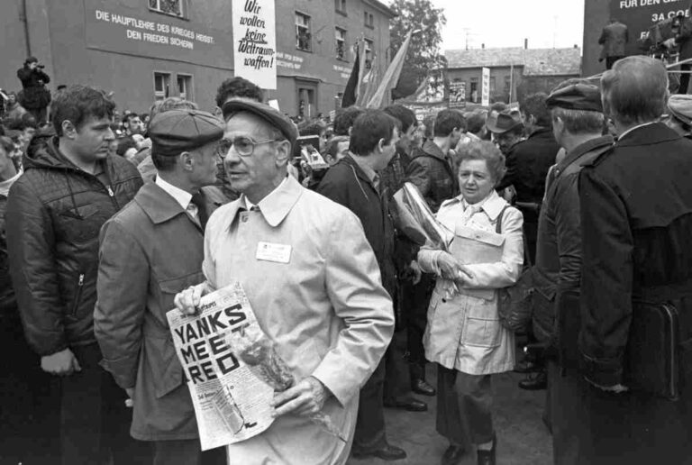 130506 Torgau - Aufschrei gegen Krieg - Geschichte der Arbeiterbewegung - Geschichte der Arbeiterbewegung