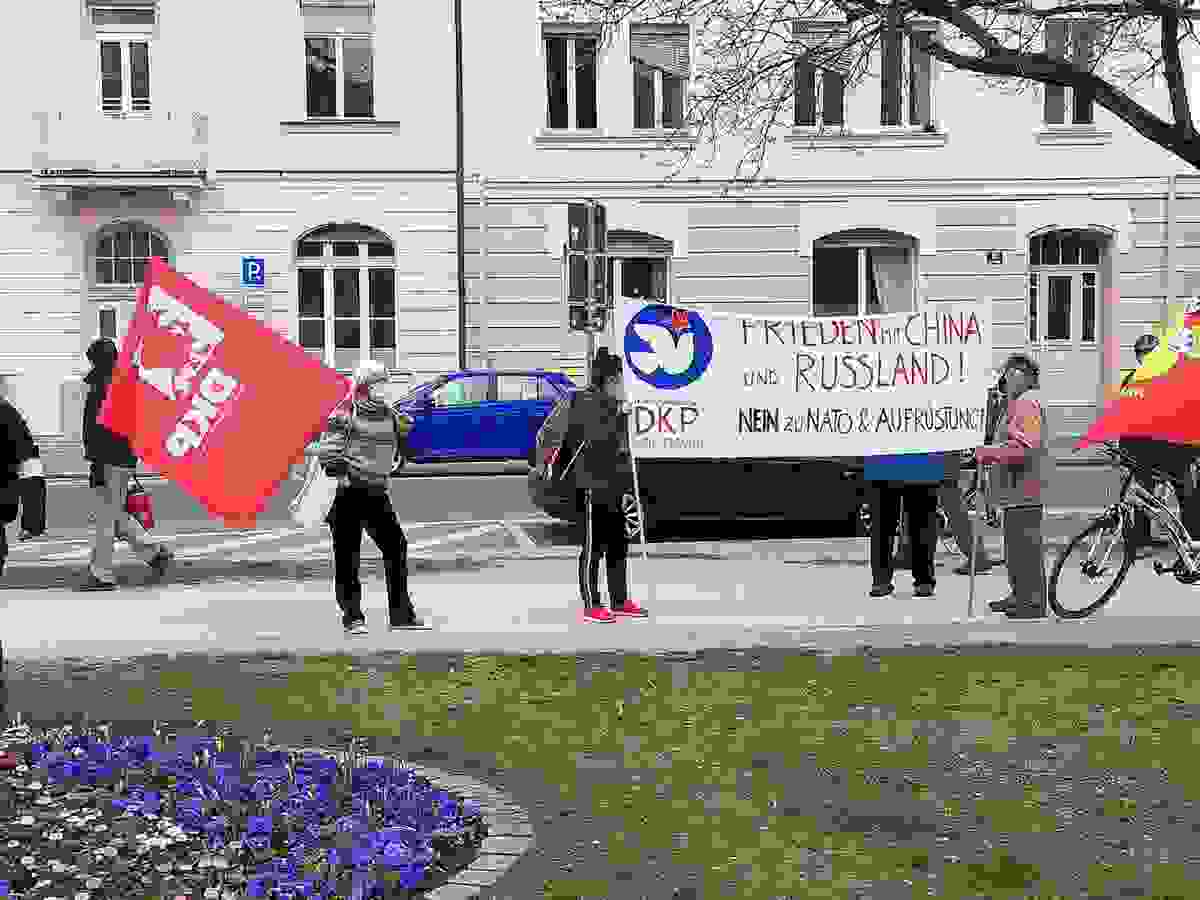 Erlangen - Ostermarsch 2021 - Friedenskampf, Ostermarsch - Im Bild