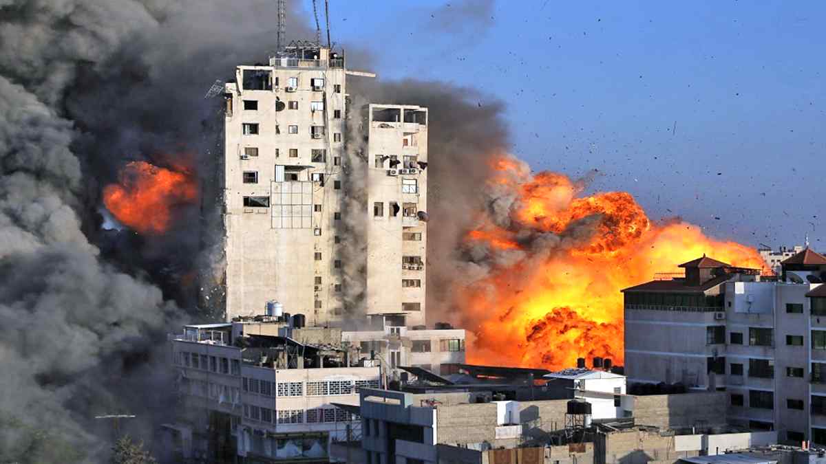 2001 Gaza Farbe - Mörderische Eskalation - Israel, Kriege und Konflikte, Palästina - Internationales