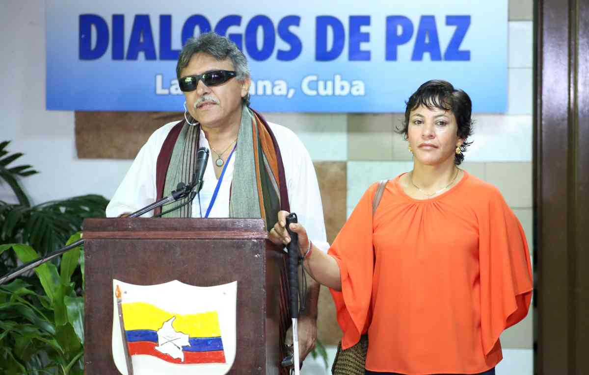210602 Kolumbien - Vom Werden des Ganzen - FARC-EP, Kolumbien, Nachruf - Internationales