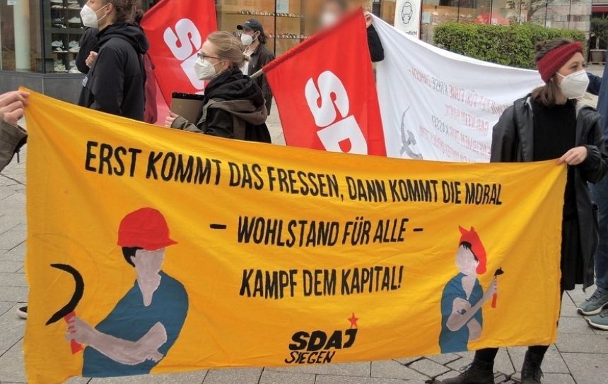 siegen - Der 1. Mai auf der Straße - - Blog, DKP in Aktion