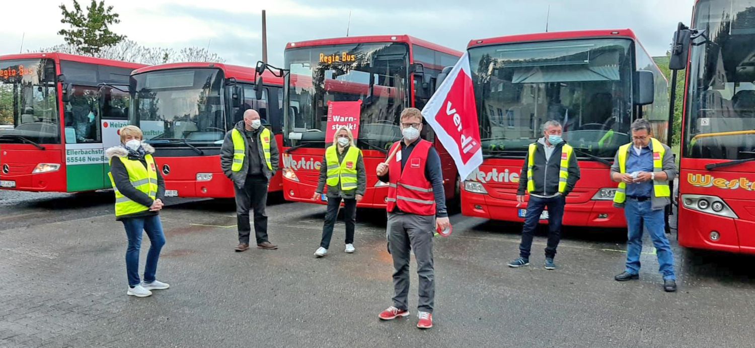 220301 Busfahrerstreik - Unbezahlt in der Pampa - Manteltarifvertrag, ÖPNV, Streik, ver.di - Wirtschaft & Soziales