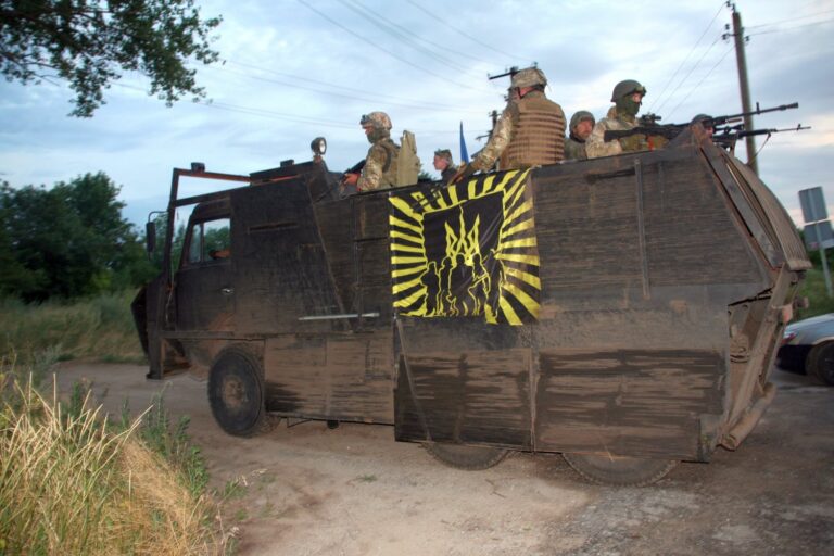 22701 Asow - Naziterrorist als Menschenrechtler - Belarus - Belarus