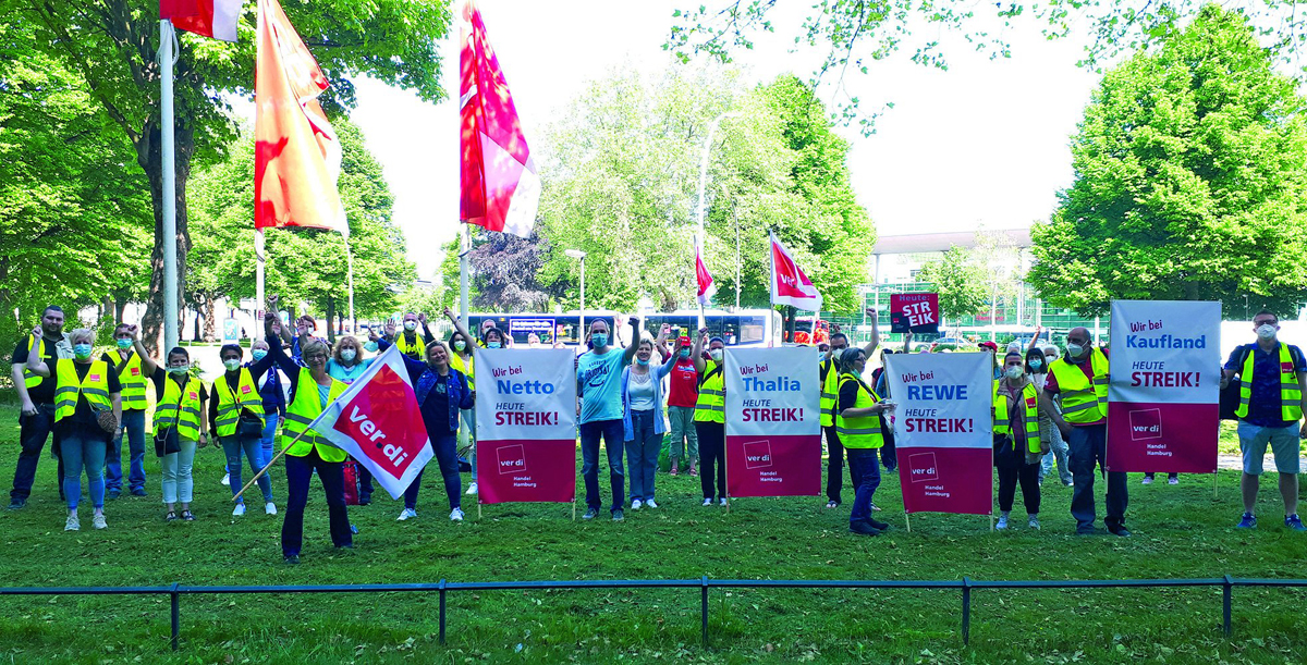 250201 Amazon - Amazon zum Tarif zwingen - Arbeitskämpfe, Handel, Streik - Wirtschaft & Soziales