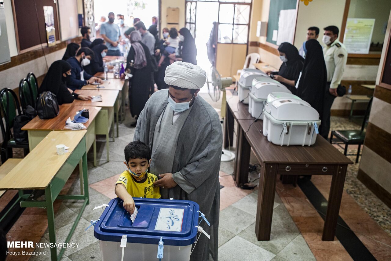 3803689 - Weichenstellung in Teheran - Iran, Wahlen - Internationales