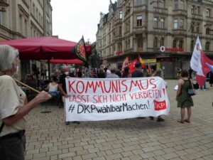 15Fuerth2 - Jetzt erst recht! - DKP, Solidarität - Politik