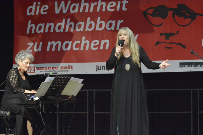 Gina Pietsch TOM0576 - Solidaritätsschreiben von Gina Pietsch - DKP - DKP
