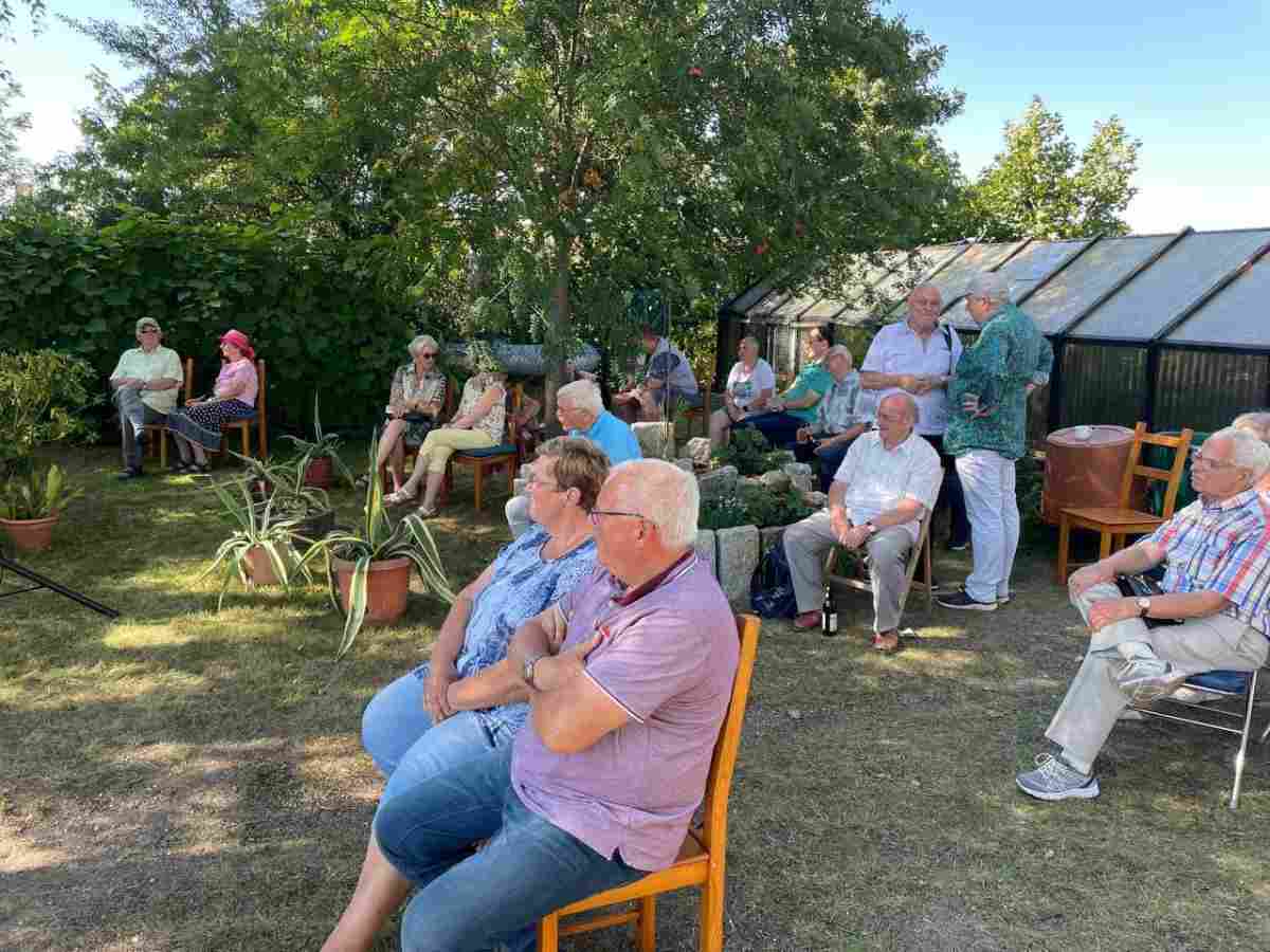 13Sommerfest3 - Frieden als Markenzeichen - Bundestagswahl, DKP - Hintergrund