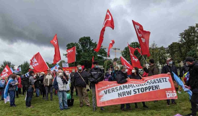 370501 interview - Gemeinsam gelernt - Proteste, Versammlungsrecht - Politik