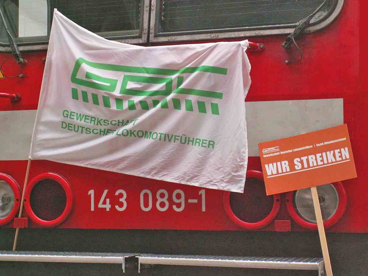 3802 1024px 070710 gdl strike leipzig - Das Ganze wollen - Bahn, Tarifkämpfe - Wirtschaft & Soziales