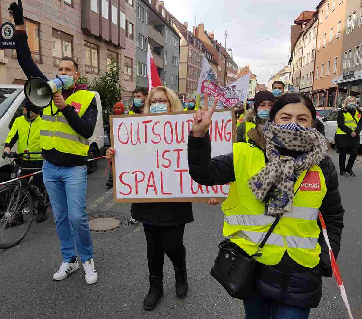 3913 201020 oeD Solistreiks Oktober 1 KNSG - So sehen Sieger aus - Arbeitskämpfe, Gesundheitspolitik, Gesundheitswesen, Tarifkämpfe - Hintergrund