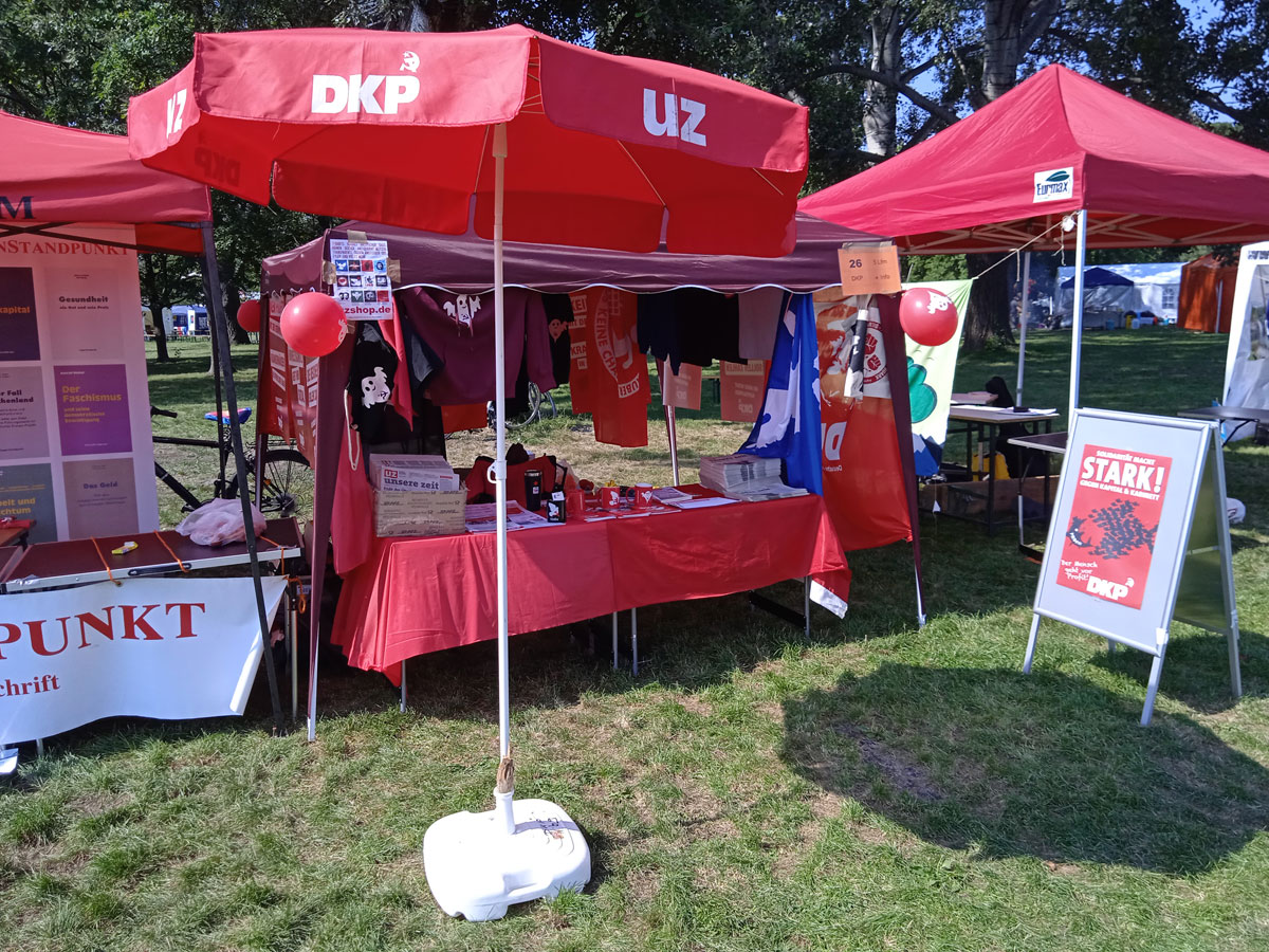 Volksstimme - DKP-Stand beim Volksstimmefest - DKP, Kommunistische Parteien, Österreich - Blog, DKP in Aktion