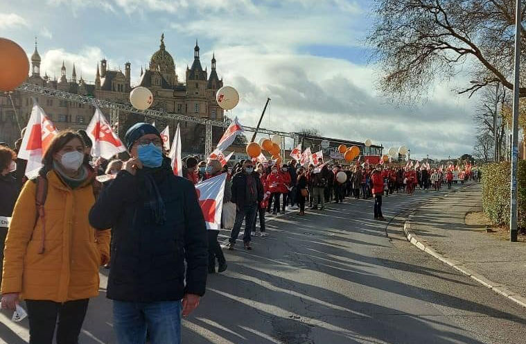 259738232 1730068267197162 5444014390603609297 n - Stärke zeigen für eine bessere Bildungspolitik! - Bildungspolitik, DKP, Schulen, Streik - Blog, DKP in Aktion