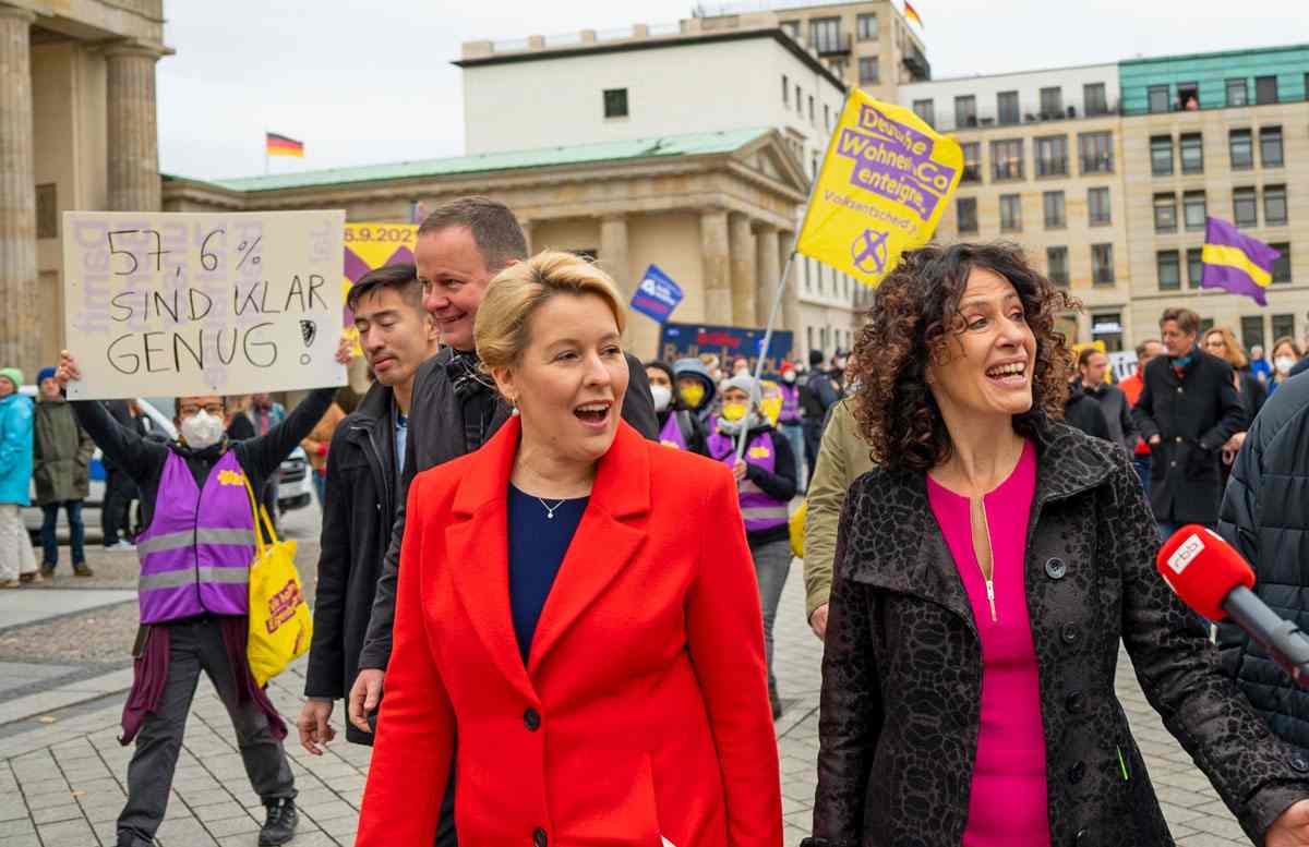 4409 - Langsam angehen lassen - §dpa, Berlin, Regierungsbildung - Im Bild