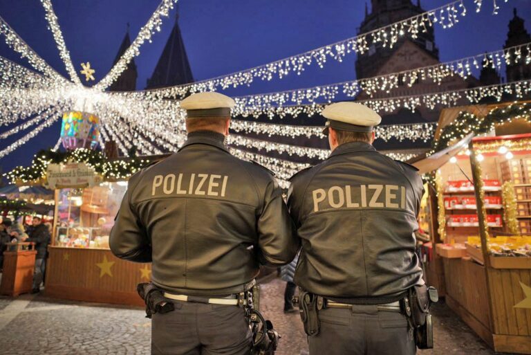 47 13 Corona Weihnachtsmarkt - Corona-Tote sind selbstgemacht - Jens Spahn - Jens Spahn