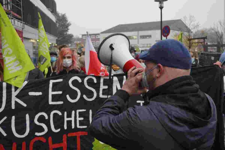 DSC03974 - Warm anziehen - Gesundheitswesen, Krankenhaus, Streik - Theorie & Geschichte