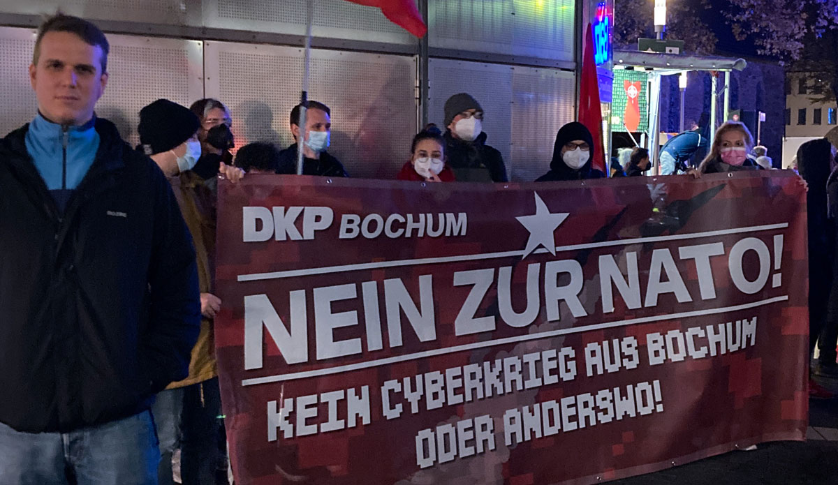 bona - Kein Cyberkrieg aus Bochum und Anderswo. Nein zur Nato. - Aufrüstung, Cyberkrieg, DKP, Militarisierung, NATO - Blog, DKP in Aktion