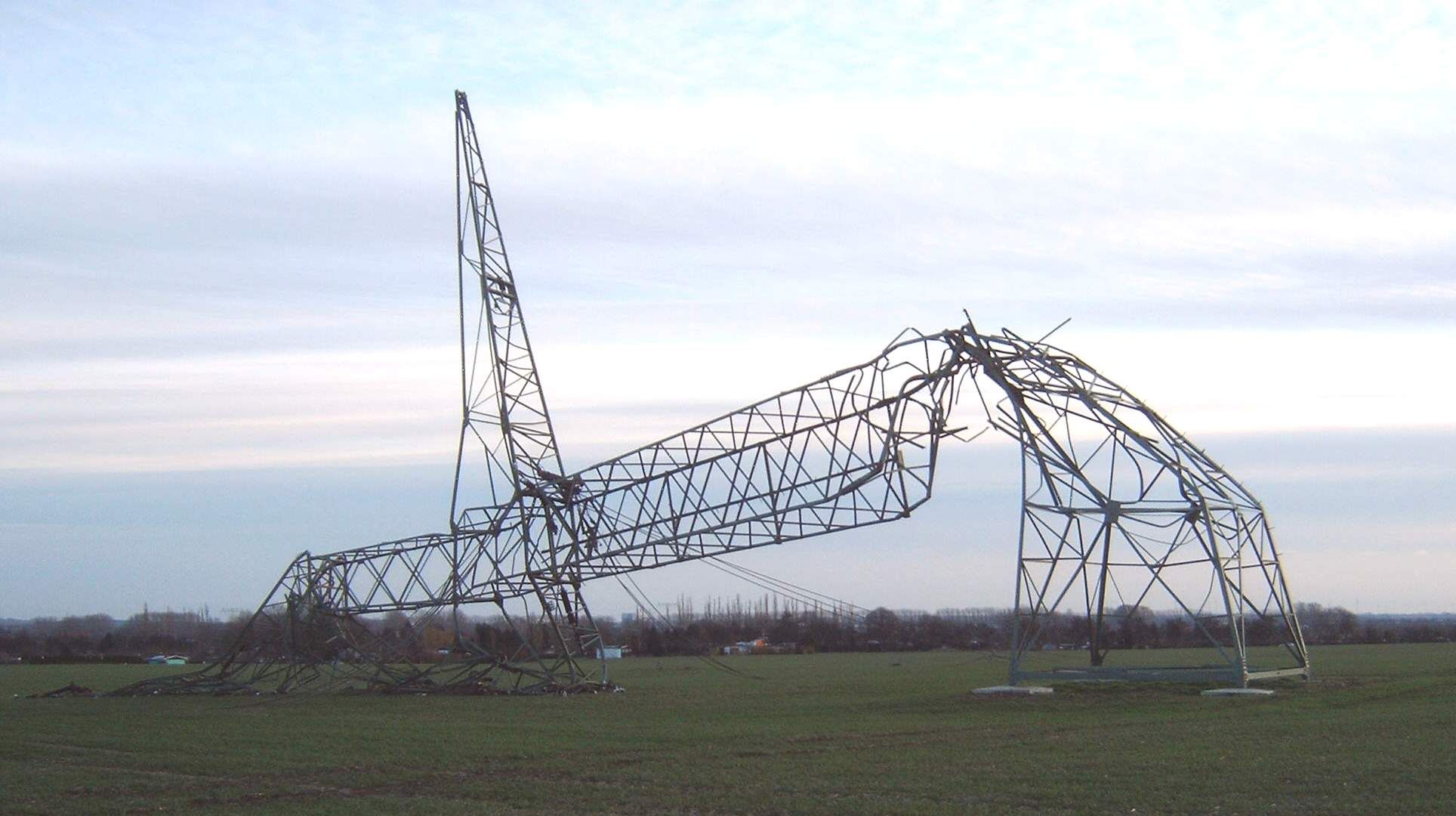 020301 Stromanbieter - Aus der Kurve geflogen - Energiepreise, Energiepreisstoppkampagne - Wirtschaft & Soziales