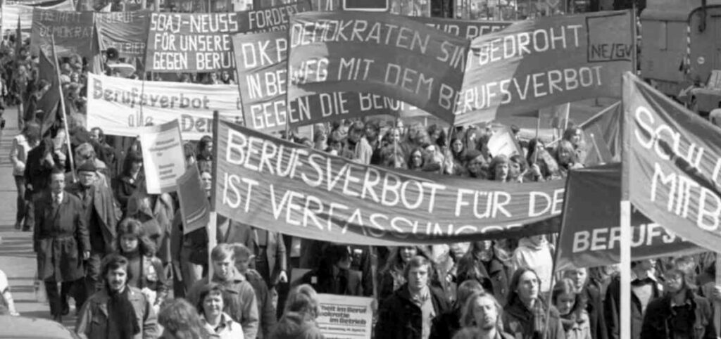 041209 - 50 Jahre Berufsverbote – der Kampf geht weiter! - Berufsverbote, DKP, Geschichte der Arbeiterbewegung, Repression - Hintergrund