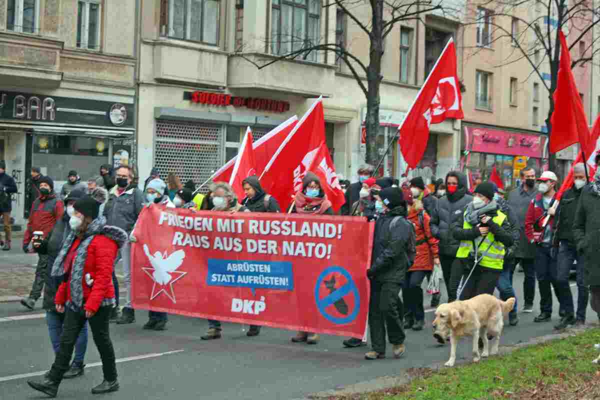 IMG 6136 - Ein guter Auftakt - Demonstration, DKP, Energiepreisstoppkampagne, Jugend - Blog, DKP in Aktion