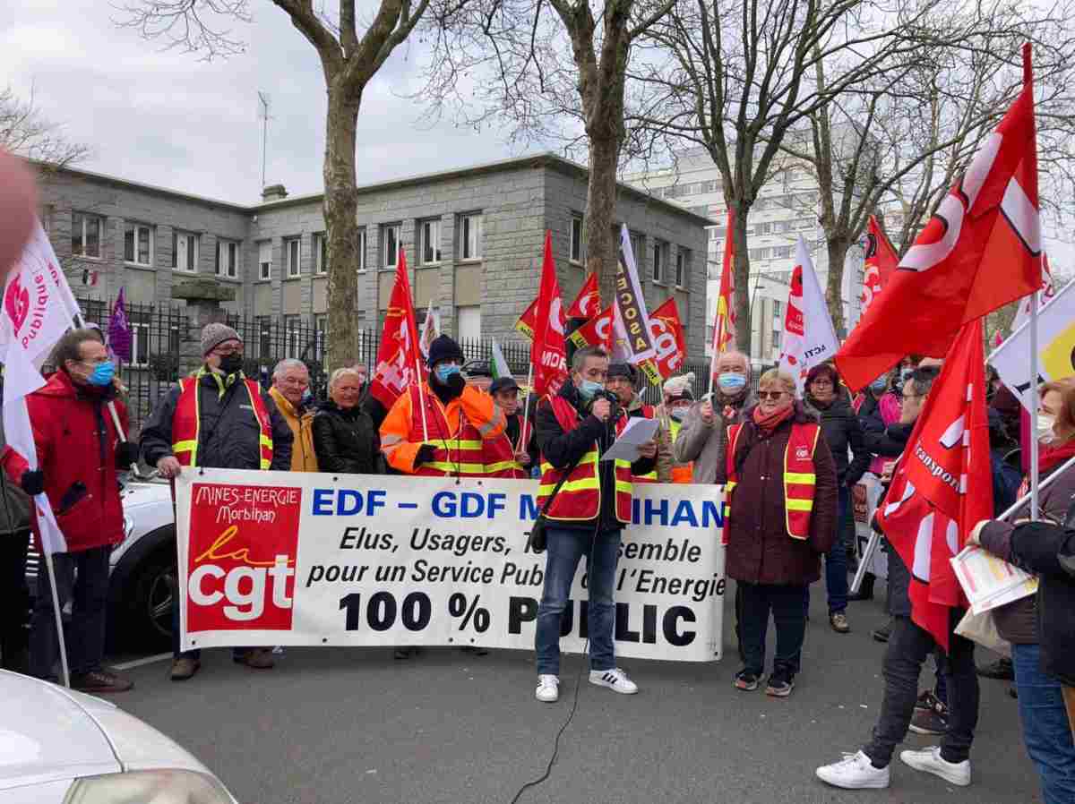 060601 Frankreich - Preise mit Sprengkraft - Bruno Le Maire, CGT, Électricité de France, Emmanuel Macron, Energiepreise, Frankreich, Jean Castex, PCF, Präsidentschaftswahl 2022 - Internationales