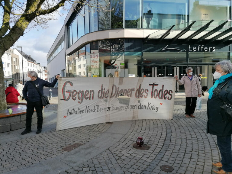 071501 FriedenskungebungBremen 1 - Tausendmal für den Frieden - Initiative Nordbremer Bürger gegen den Krieg - Initiative Nordbremer Bürger gegen den Krieg