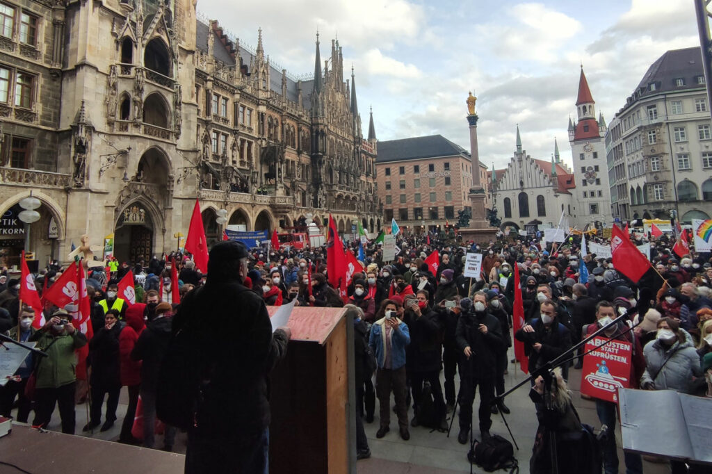 080804 ende 1 - „Keine wichtigere Konferenz“ - Imperialismus, Kriegshetze, Münchner Sicherheitskonferenz, NATO - Im Bild