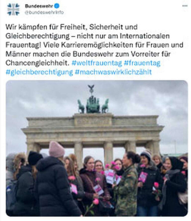 091201 1 - Die neue Frauenbewegung - Frauenarbeit, Frauenrechte, Frauentag - Politik