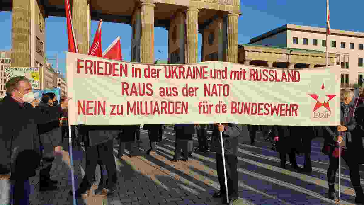 120503 bildmeldung - Den Krieg stoppen! Verhandeln! Jetzt! - DKP, Friedenskampf, Kriege und Konflikte, Russland, Ukraine - Politik