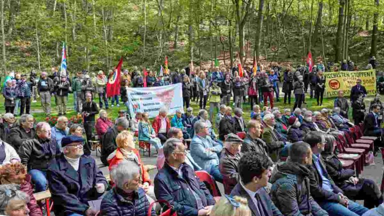 171501 Wenzelnberg - Mahnmal Wenzelnberg - Geschichte der Arbeiterbewegung - Geschichte der Arbeiterbewegung