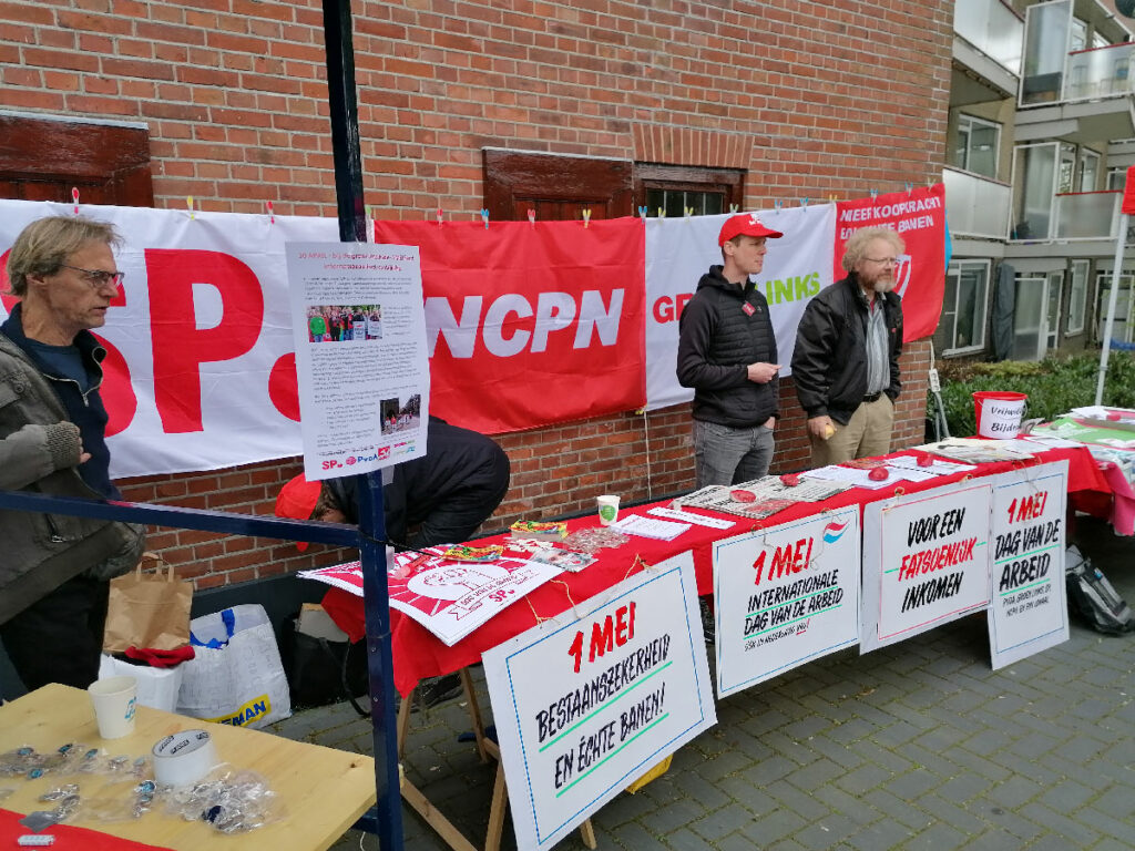 180802 Enschede - Der 1. Mai im Schatten des Krieges - 1. Mai 2022, DGB, Reiner Hoffmann - Im Bild